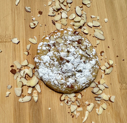 Almond croissant cookie