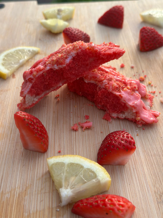 Strawberry lemonade cookie